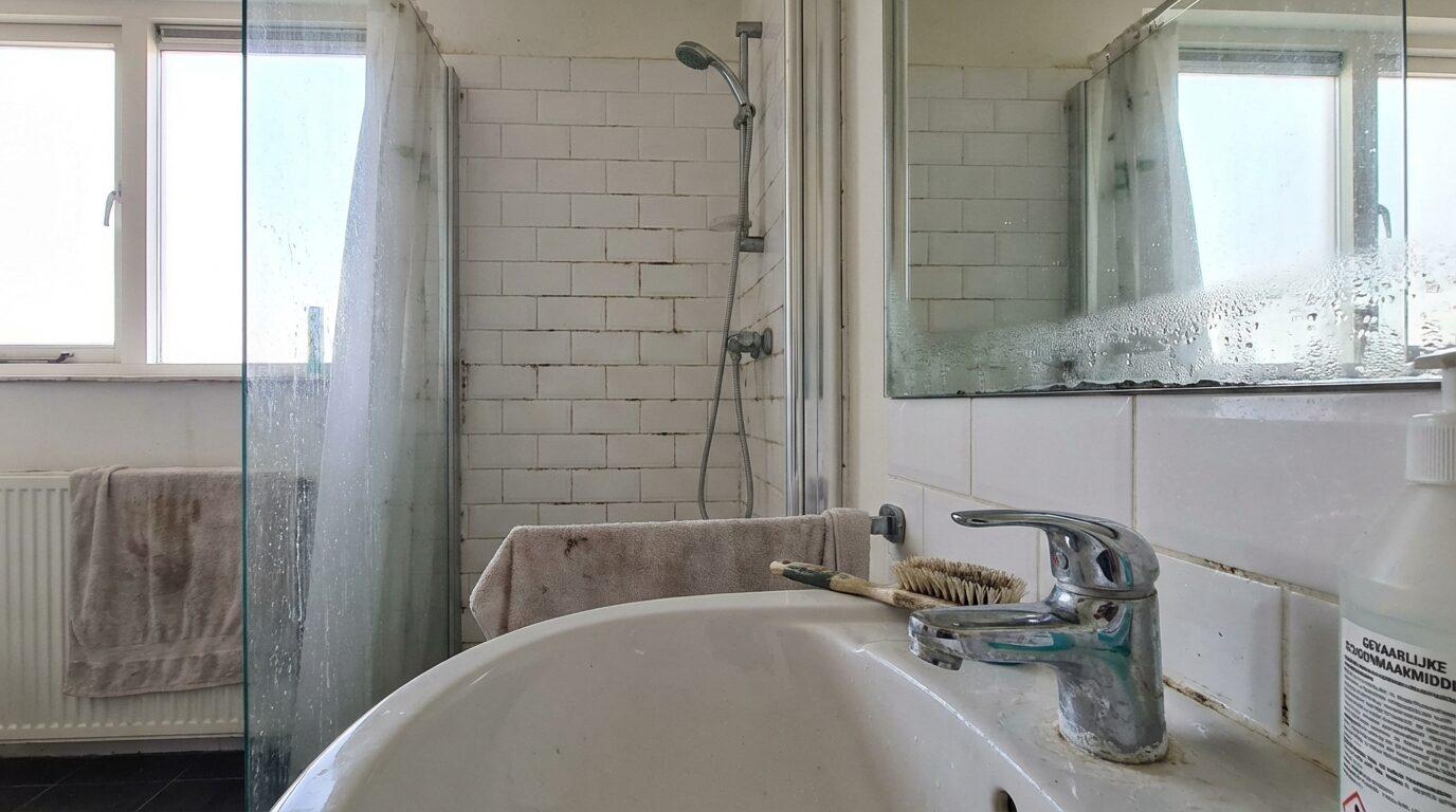 Je badkamer oogt misschien strak, maar kleine missers zorgen vaak voor snelle slijtage.​ Met 10&hellip;